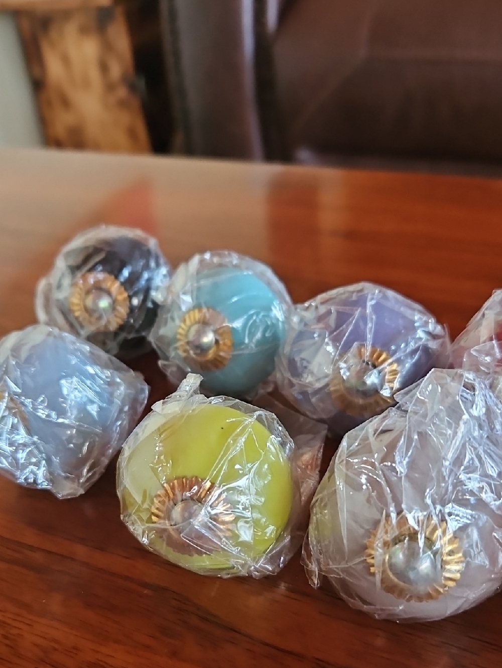Knobs - Picture 3 of 3